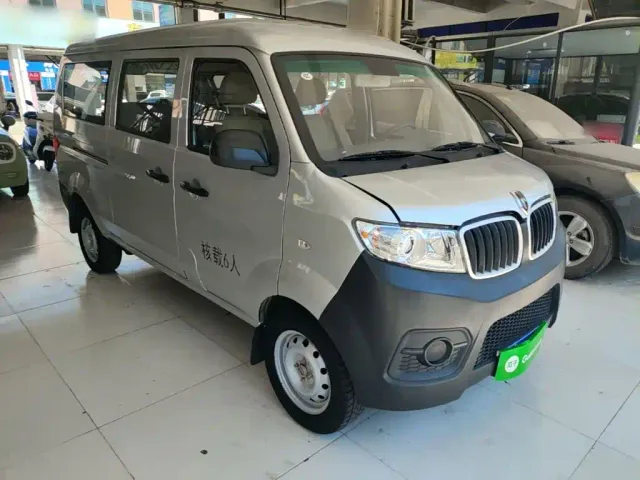Jinbei Little Sea Lion X30 — Фото автомобиля 3