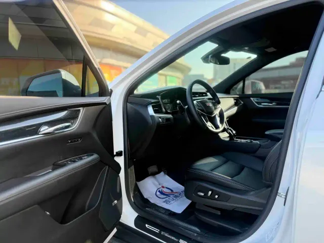 Cadillac XT5 — Фото автомобиля 6