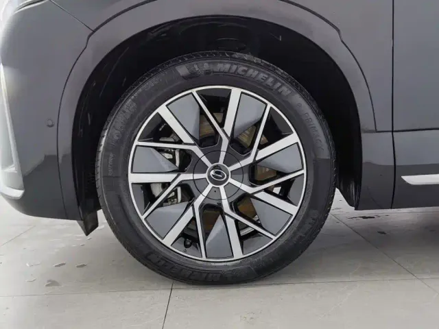 GAC Trumpchi Xiangwang S9 — Фото автомобиля 17