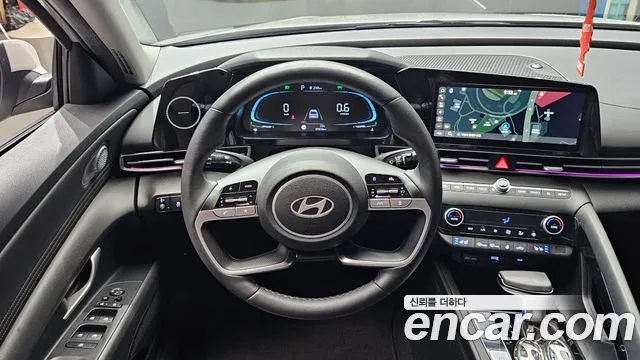 Hyundai AVANTE — Фото автомобиля 13