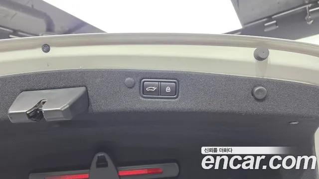 Hyundai Grandeur (New) Hybrid — Фото автомобиля 23