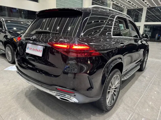 Mercedes-Benz GLE-Class — Фото автомобиля 25