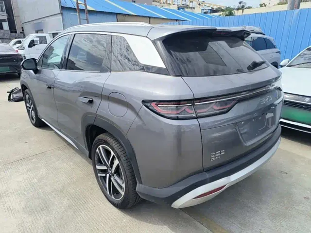 BYD Song L DM-i — Фото автомобиля 4