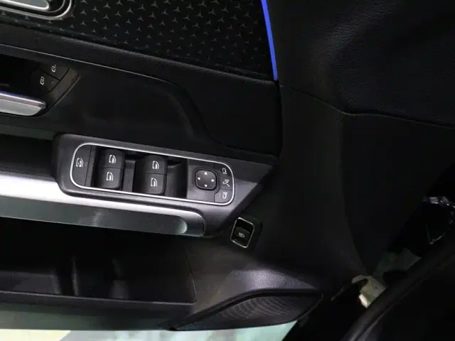 Mercedes-Benz GLB-Class — Фото автомобиля 21