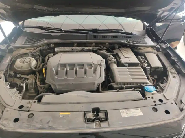 Volkswagen Passat — Фото автомобиля 10