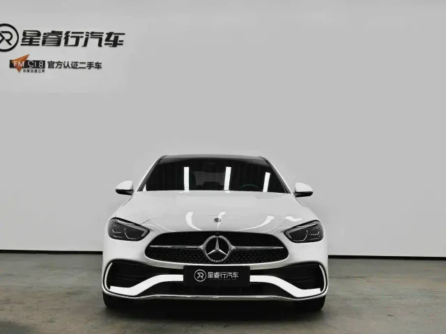 Mercedes-Benz C-Class — Фото автомобиля 2