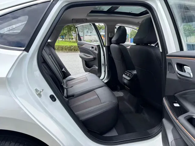 GAC Aion S Plus — Фото автомобиля 10
