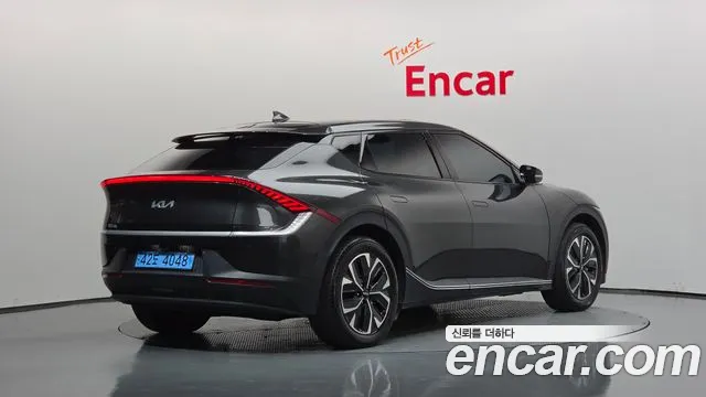 Kia EV6 — Фото автомобиля 2