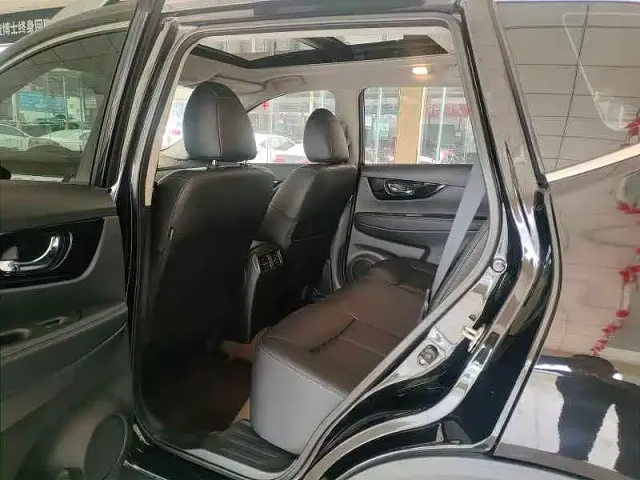 Nissan X-Trail — Фото автомобиля 22
