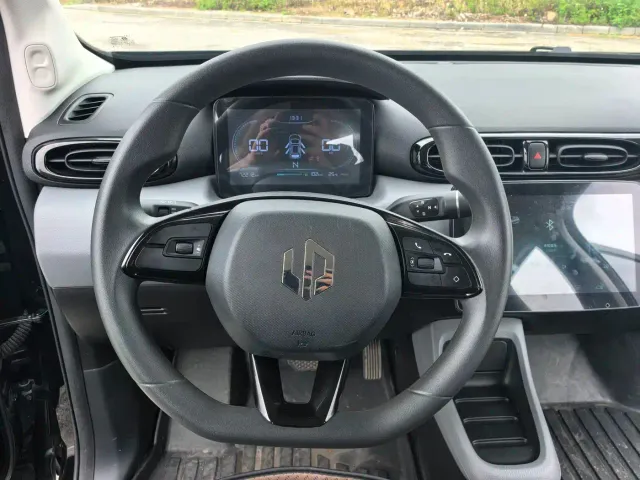 Leapmotor T03 — Фото автомобиля 13