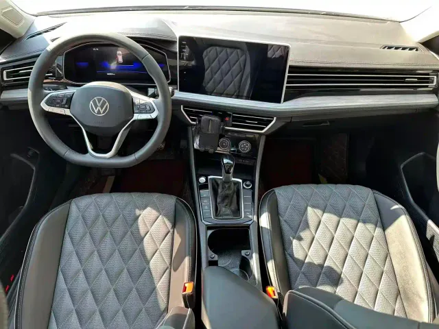 Volkswagen Sagitar — Фото автомобиля 7