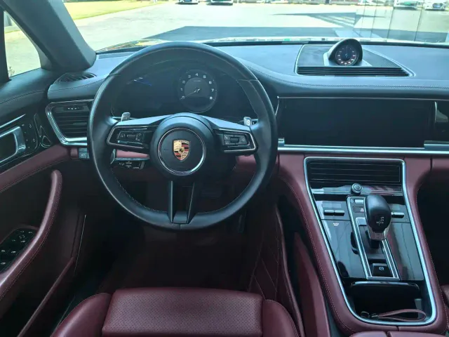 Porsche Panamera — Фото автомобиля 7