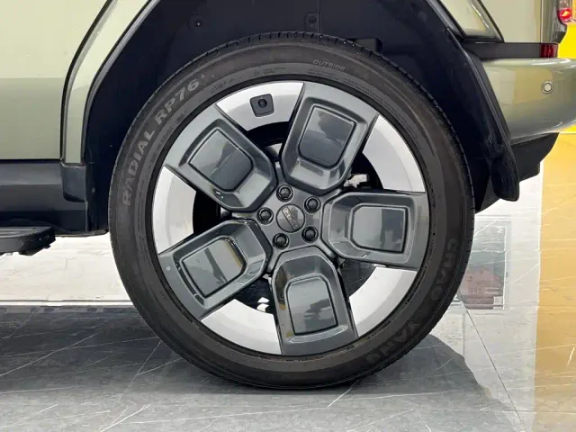 iCAR V23 — Фото автомобиля 24
