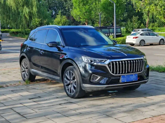 Hongqi HS5 — Фото автомобиля 3