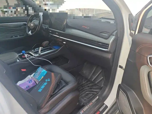 Geely Haoyue L — Фото автомобиля 19