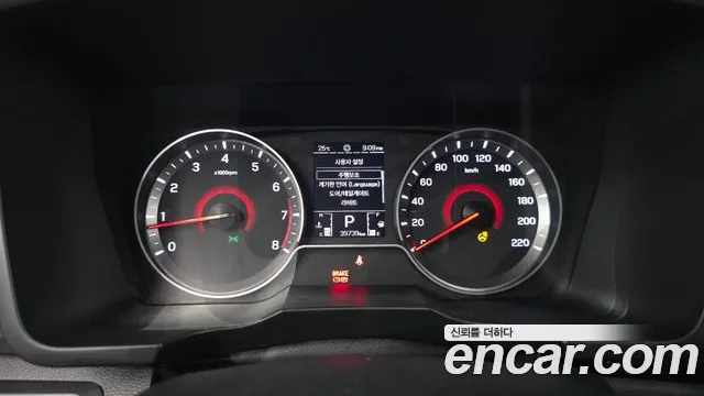 KG_Mobility_Ssangyong TIBOLI Very New Tivoli Бензин 1.5 2WD — Фото автомобиля 8