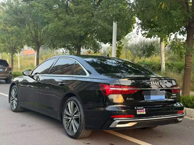 Audi A6L — Фото автомобиля 15