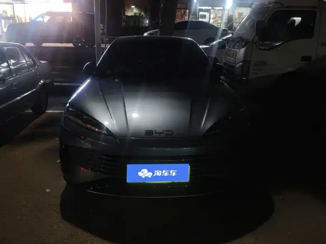 BYD Seal — Фото автомобиля 2