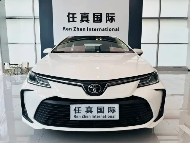 Toyota Corolla — Фото автомобиля 2
