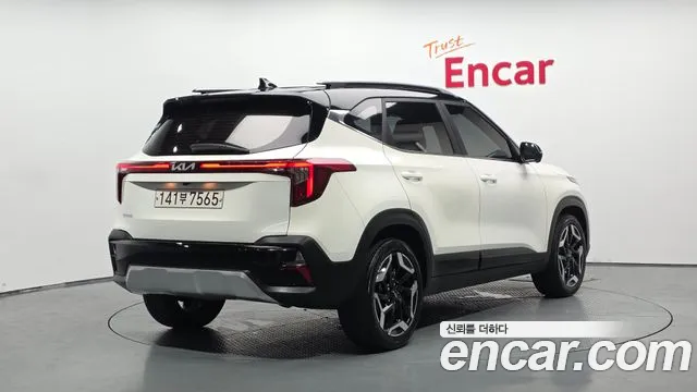 Kia Seltos Новый Seltos Бензин 2.0 2WD — Фото автомобиля 2
