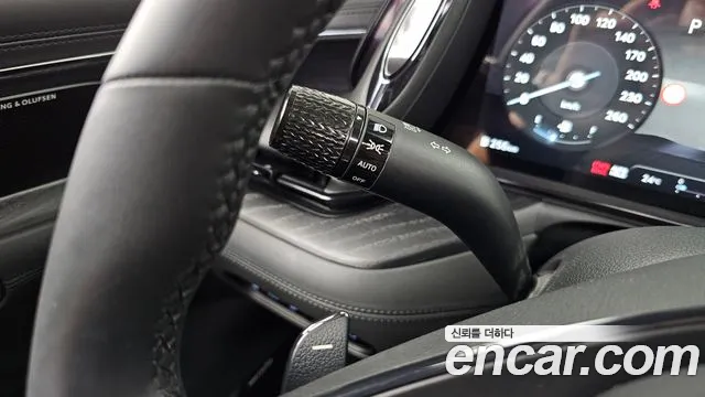 Genesis G90 RS4 — Фото автомобиля 29