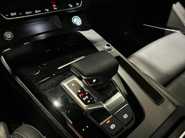Audi Q5L — Фото автомобиля 15