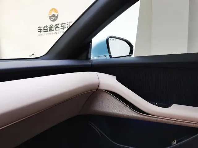 Nio ET5 Touring — Фото автомобиля 14