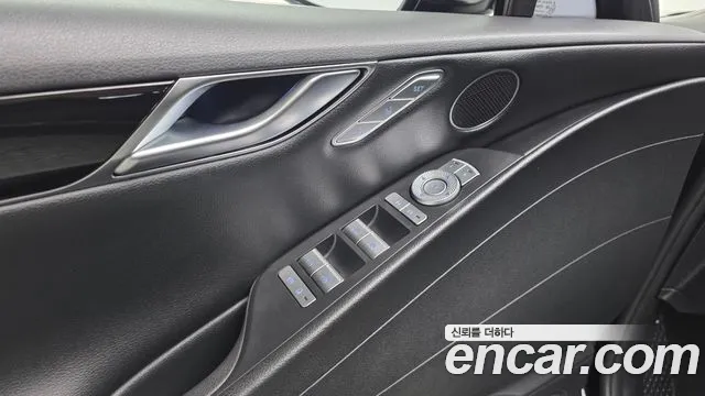 Genesis G80 RG3 — Фото автомобиля 25