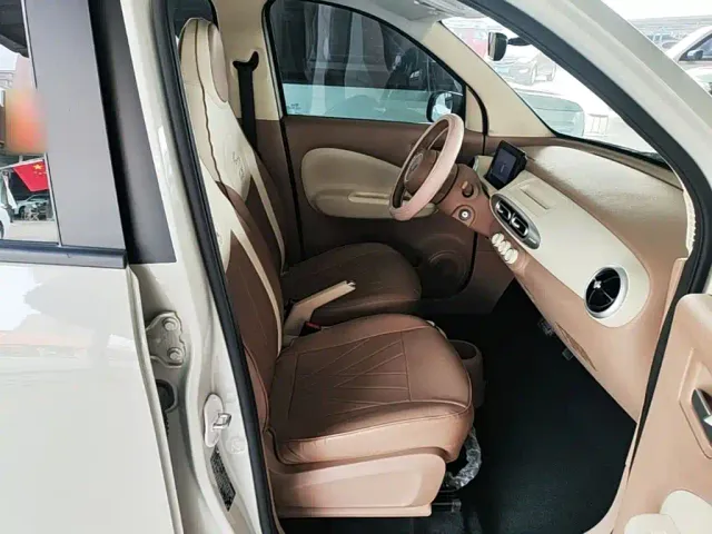 Wuling Hongguang Mini EV — Фото автомобиля 24