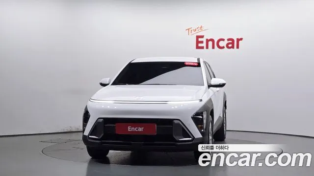 Hyundai Kona SX2 — Фото автомобиля 3