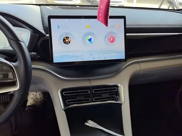 BYD Song PLUS — Фото автомобиля 8