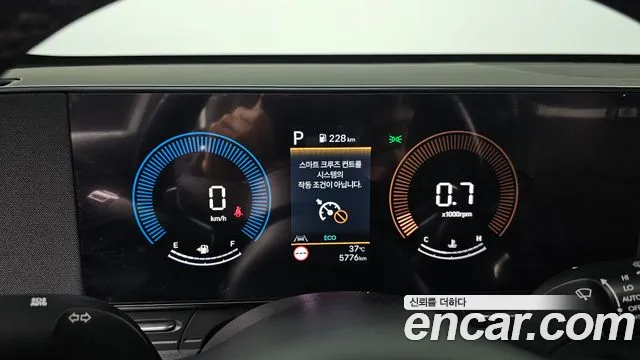 Hyundai Kona Kona (SX2) Бензин 1.6 турбо 2WD — Фото автомобиля 8