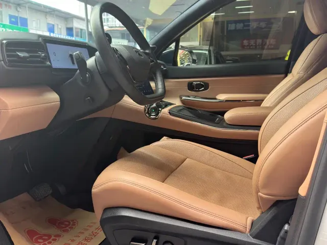 NIO NIO ES8 2020 Model 580KM Signature Edition 6-Seater — Фото автомобиля 7
