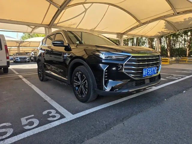 Jetour X70 Plus — Фото автомобиля 3
