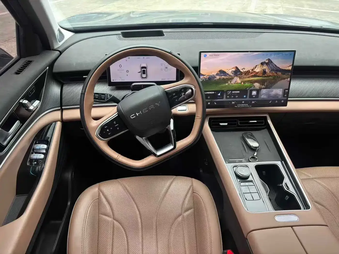 Chery Tiggo 8L 2024 2.0T 2WD Premium 5-seater — Фото автомобиля 6