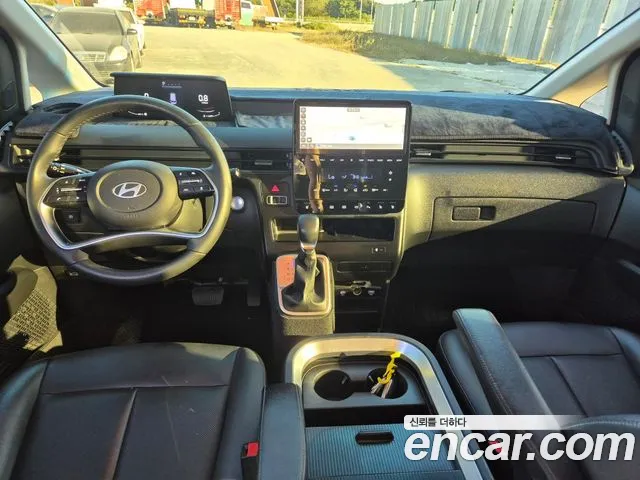 Hyundai Staria — Фото автомобиля 12