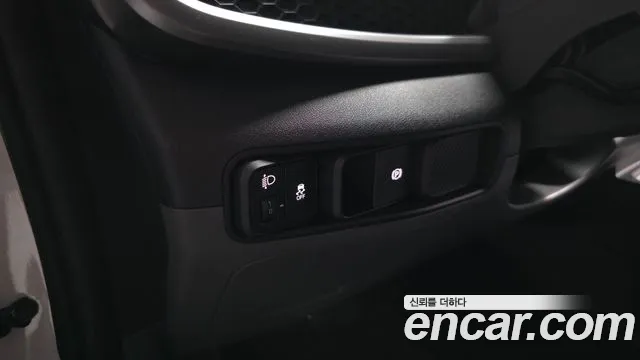Kia Tasman Tasman 2.5T Бензин 4WD — Фото автомобиля 24