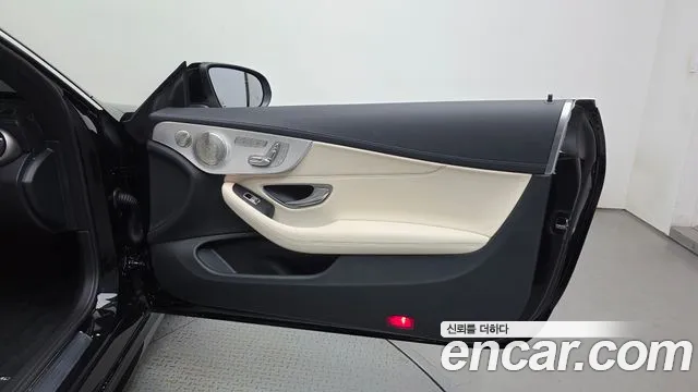 Mercedes-Benz C-Class W205 — Фото автомобиля 14