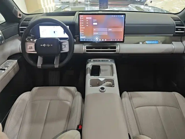 BYD FangChengBao Titanium 7 — Фото автомобиля 9