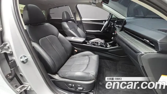 Kia K5 Generation 3 — Фото автомобиля 16