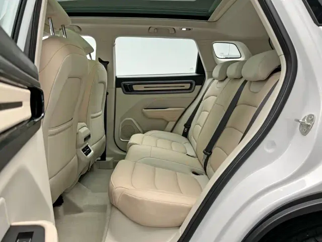Geely ICON — Фото автомобиля 15