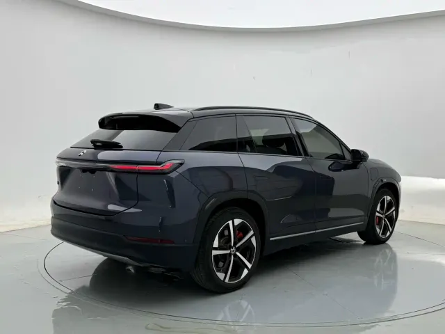 Nio ES7 — Фото автомобиля 5