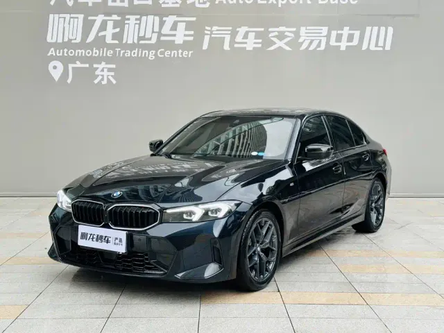 BMW 3 Series — Фото автомобиля 15