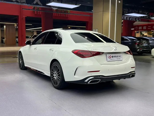 Mercedes-Benz C-Class — Фото автомобиля 17