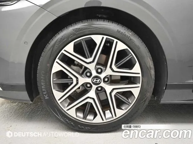 Hyundai Grandeur GN7 — Фото автомобиля 5
