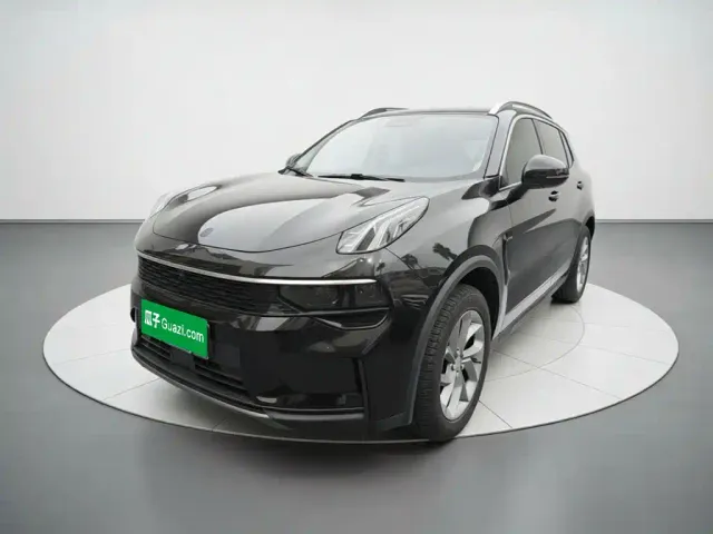 Фотография автомобиля — Lynk & Co 01