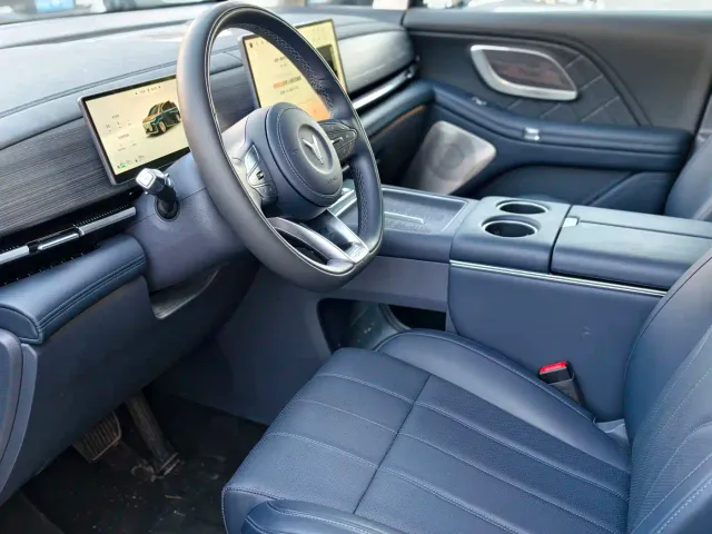 Voyah Dreamer — Фото автомобиля 3