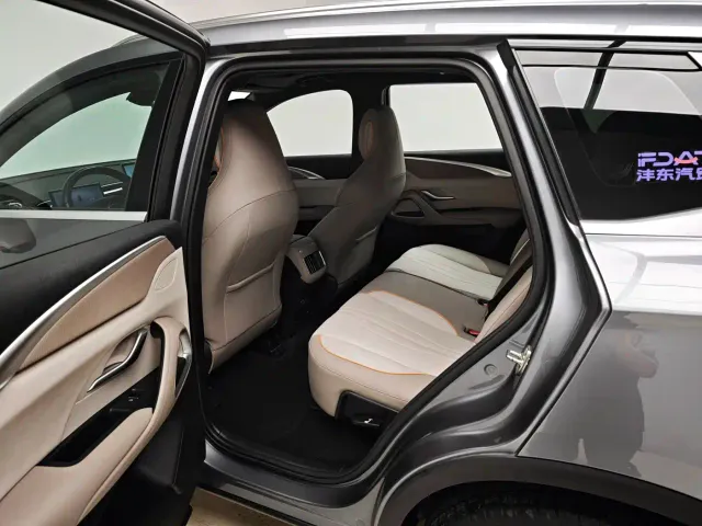 BYD Song Pro — Фото автомобиля 17