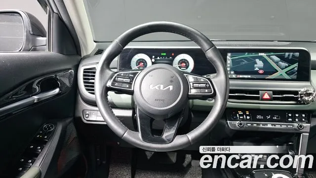 Kia Seltos Новый Seltos Бензин 2.0 2WD — Фото автомобиля 13