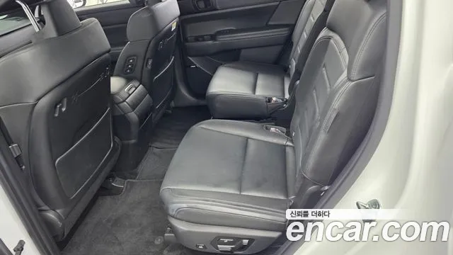 Hyundai Santa Fe MX5 — Фото автомобиля 16